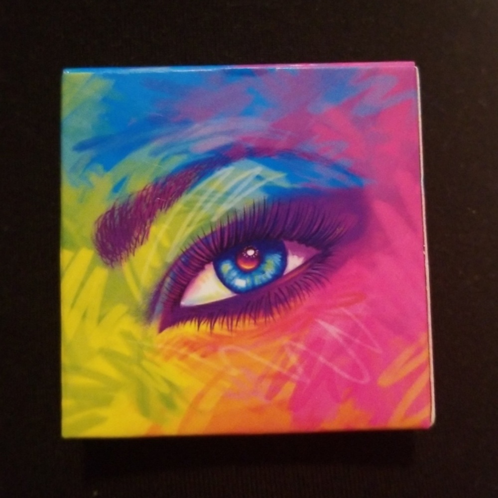 Lisa Frank eyeshadow - Glamourdolls Makeup